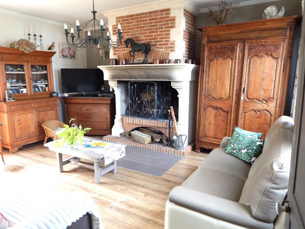 HALLENCOURT Maison 6 pièce(s) 146 m² 2