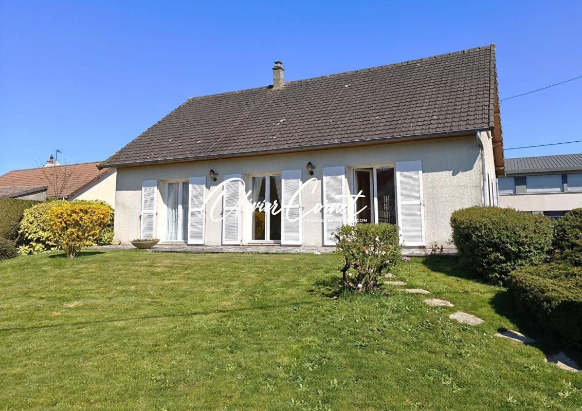 AUTHON-DU-PERCHE Maison individuelle 3 chambres 92 m2 Authon du Perche 1