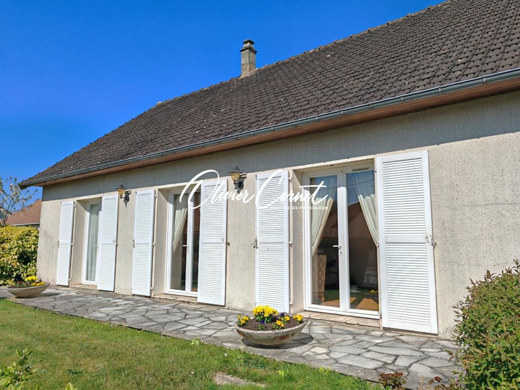 AUTHON-DU-PERCHE Maison individuelle 3 chambres 92 m2 Authon du Perche 2