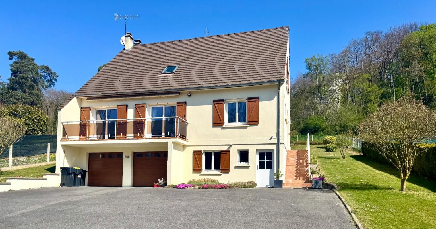 Maison Crepy En Valois 7 pièce(s) 166 m2