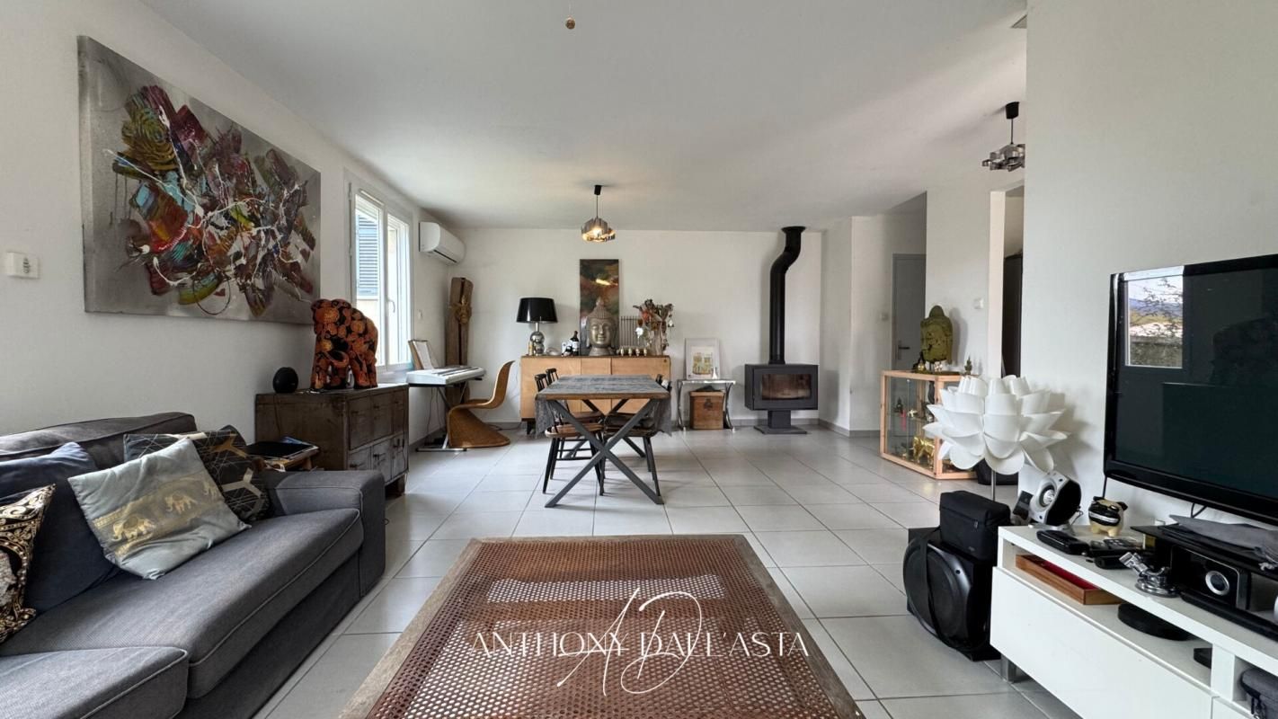 Maison Villeneuve Minervois 94 m2