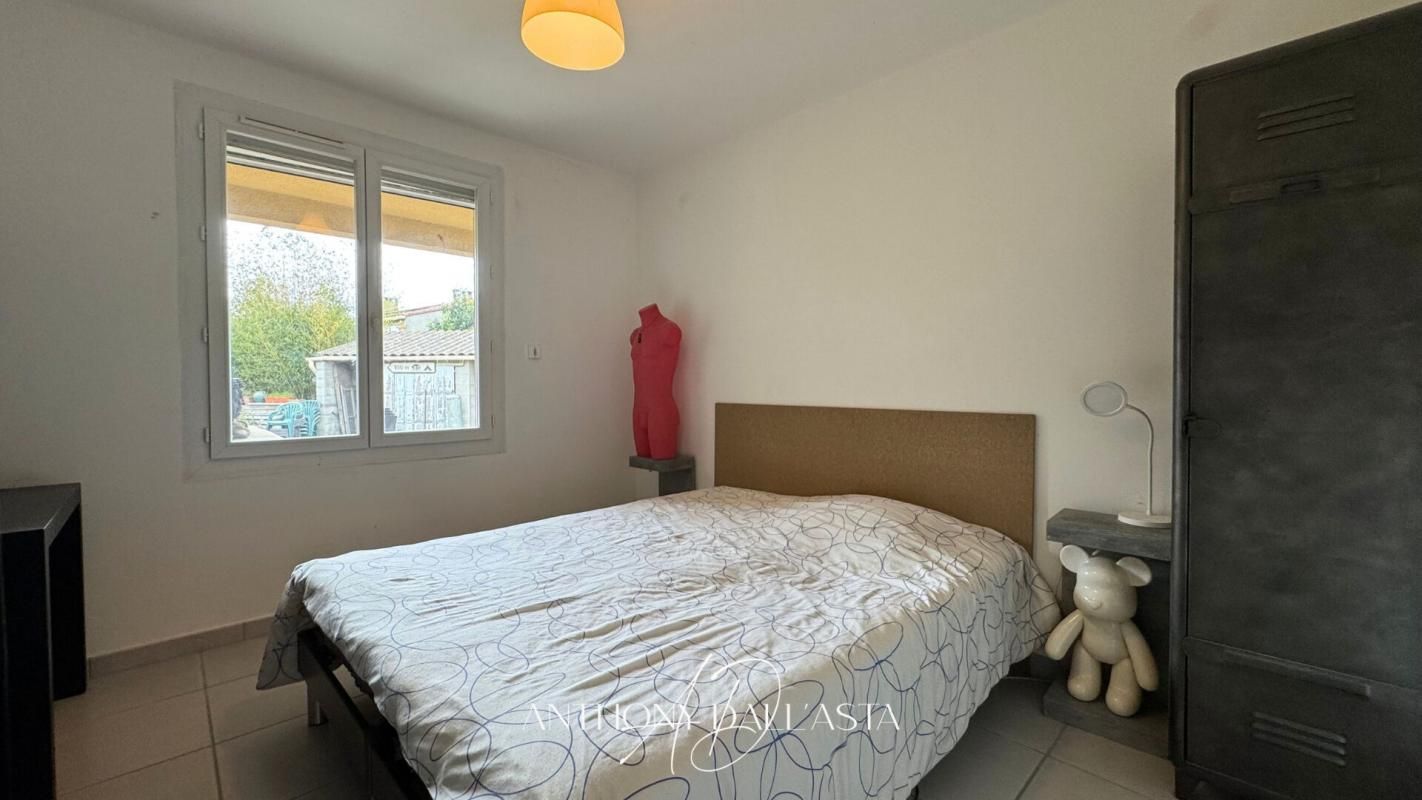 VILLENEUVE-MINERVOIS Maison Villeneuve Minervois 94 m2 4