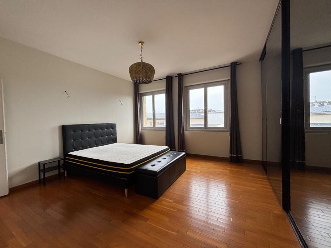BLOIS Appartement Blois 1 pièce(s) 31 m2 4