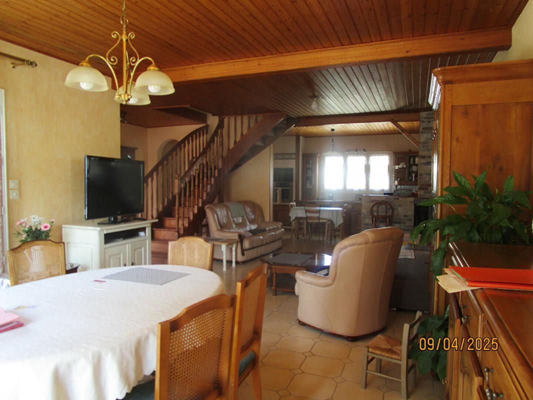 AVRILLE Maison Avrille 5 pièce(s) 125.40 m2 3