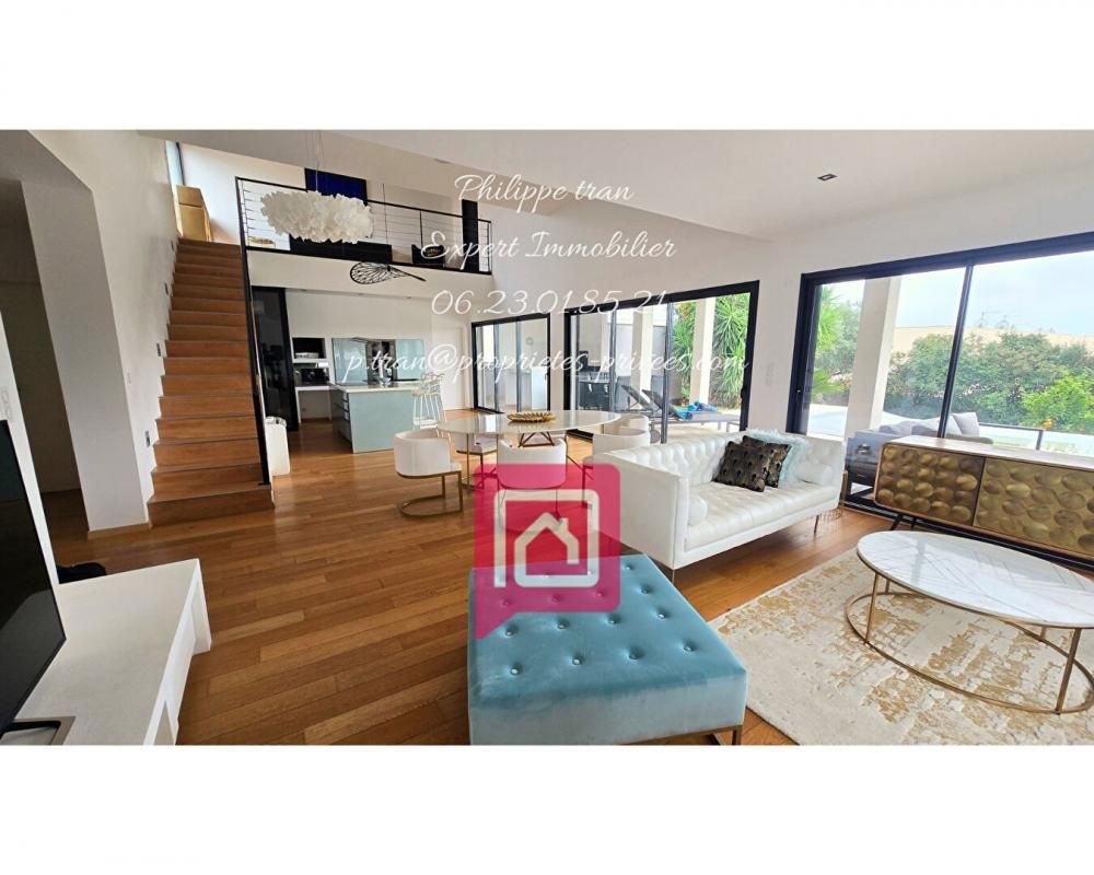 VILLENEUVE-LES-BEZIERS Villa Villeneuve Les Beziers T4 de 185m2 avec 1345m² de jardin 4
