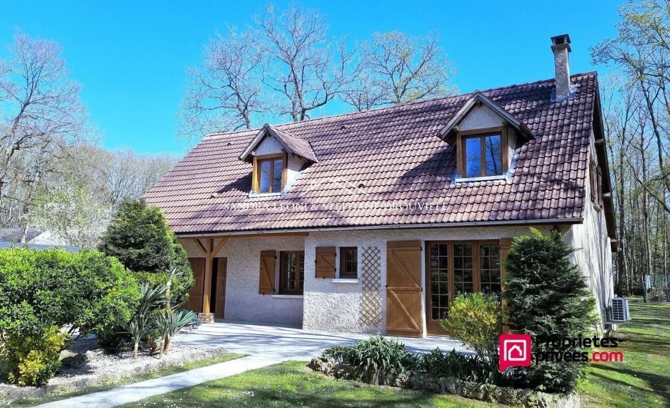 PROCHE MAINTENON - CHARMANTE MAISON DE 132 m², 6 PIECES