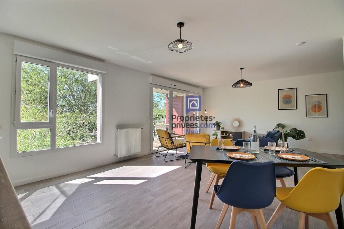 MONTEUX Appartement Monteux 4 pièces 85 m² - 256 000 Euros - 2