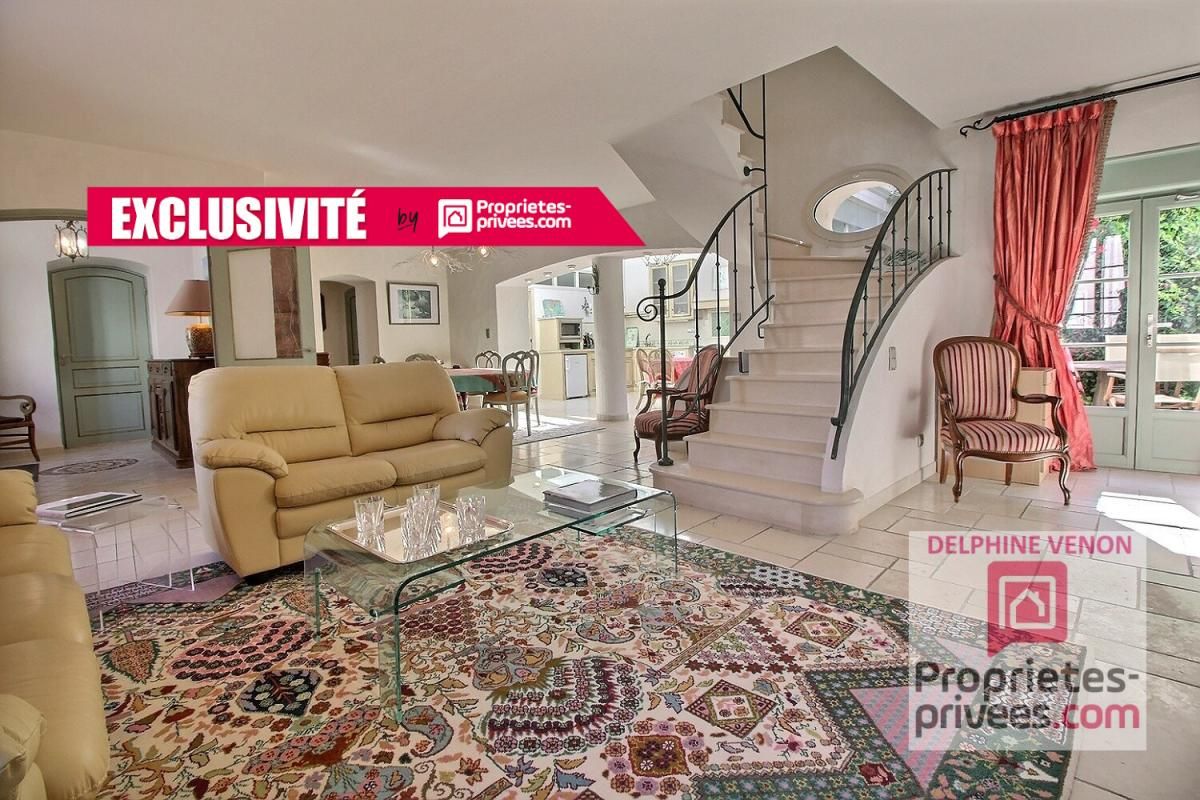 CHATEAUNEUF-SUR-LOIRE Exclusivité - Maison prestige avec beaucoup de cachet à 2 pas des commerces, du parc et de la Loire à Chateauneuf Sur Loire 2