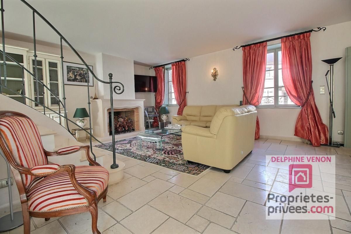 CHATEAUNEUF-SUR-LOIRE Exclusivité - Maison prestige avec beaucoup de cachet à 2 pas des commerces, du parc et de la Loire à Chateauneuf Sur Loire 4