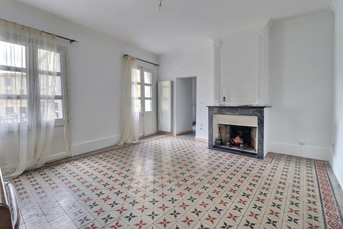 UZES Uzès , coeur historique, appartement avec vue sur le duché 4