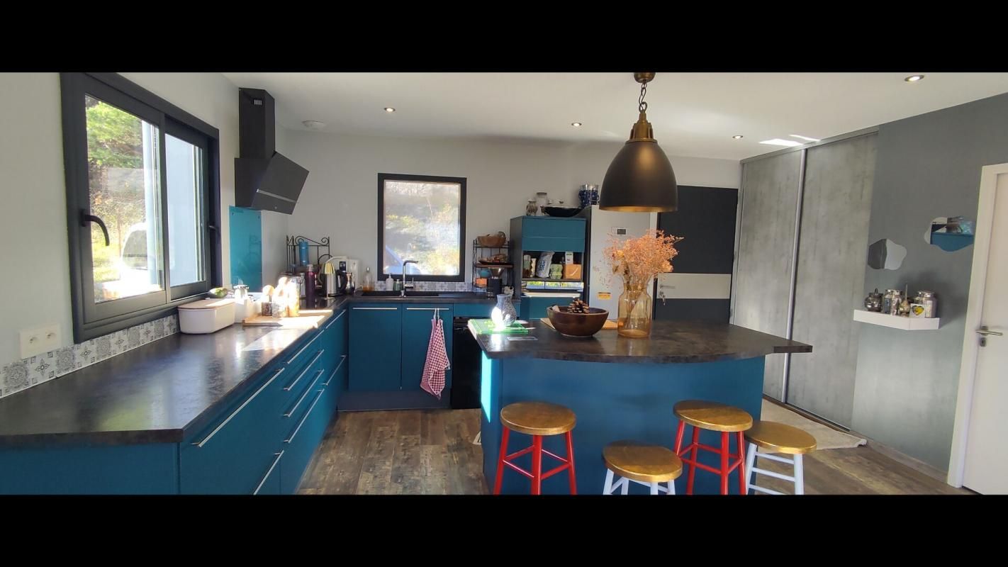 EMBRUN Maison d' architecte Embrun Magnifique vue 3