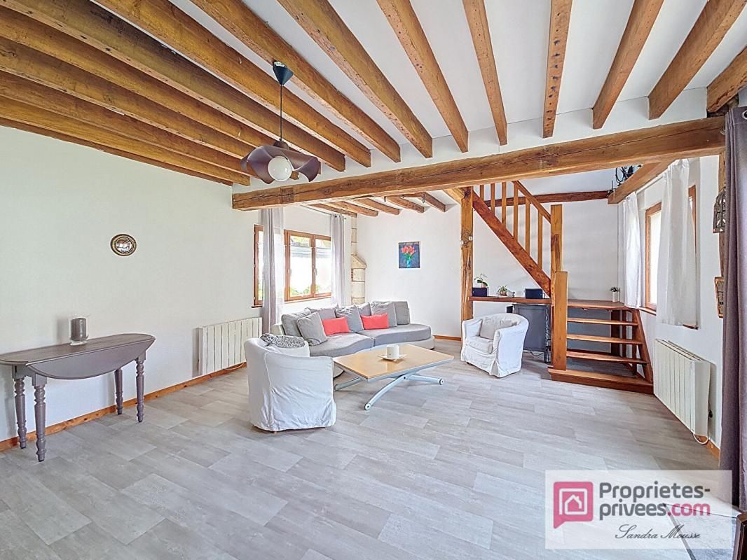 LIEUVILLERS Coup de coeur assuré ! Maison familiale + grange habitable + grand terrain clos" 4