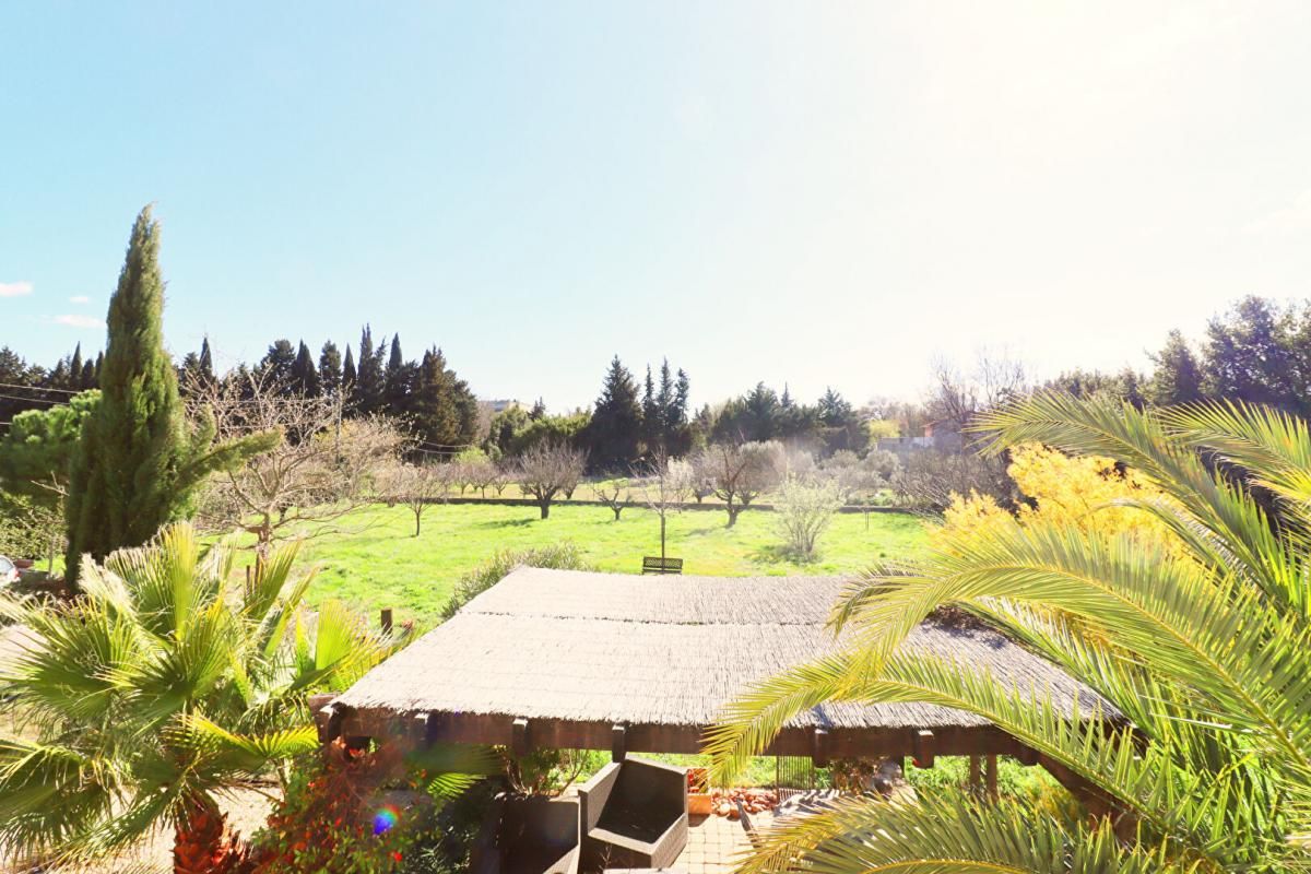 VILLENEUVE-LES-AVIGNON Maison en Viager occupé sans rente. Villeneuve-Lès-Avignon 9 pièce(s) 174 m2 4
