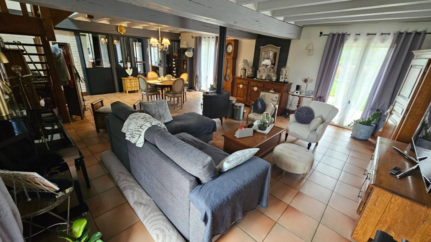 HOUDAN Houdan proche / Maison rénovée 3 chambres 4