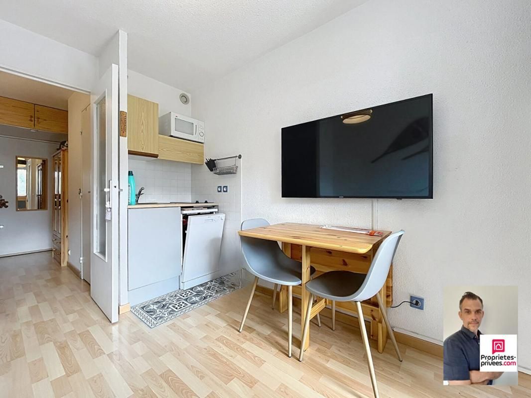 ENCHASTRAYES Appartement LE SAUZE studio 17 m2 4