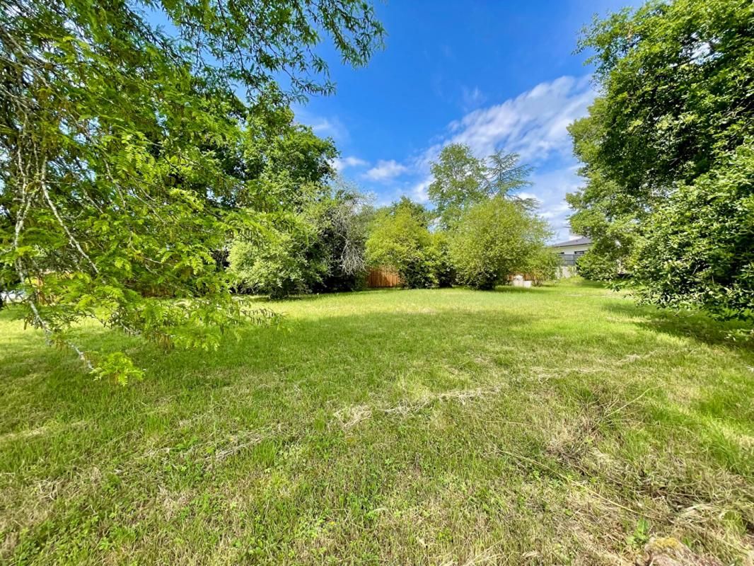 MERIGNAC Terrain Merignac 1385 m2 2