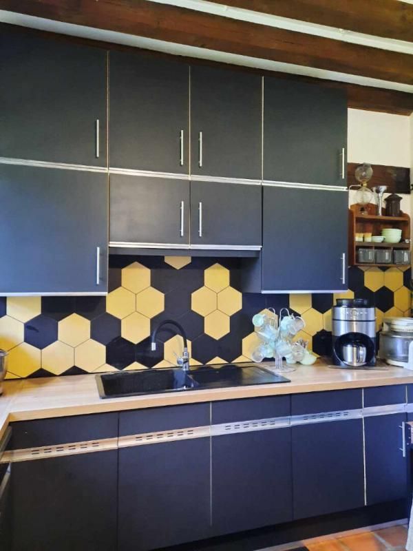 SAINT-CYR-LA-CAMPAGNE Manoir 8 pièces 285 m² 2