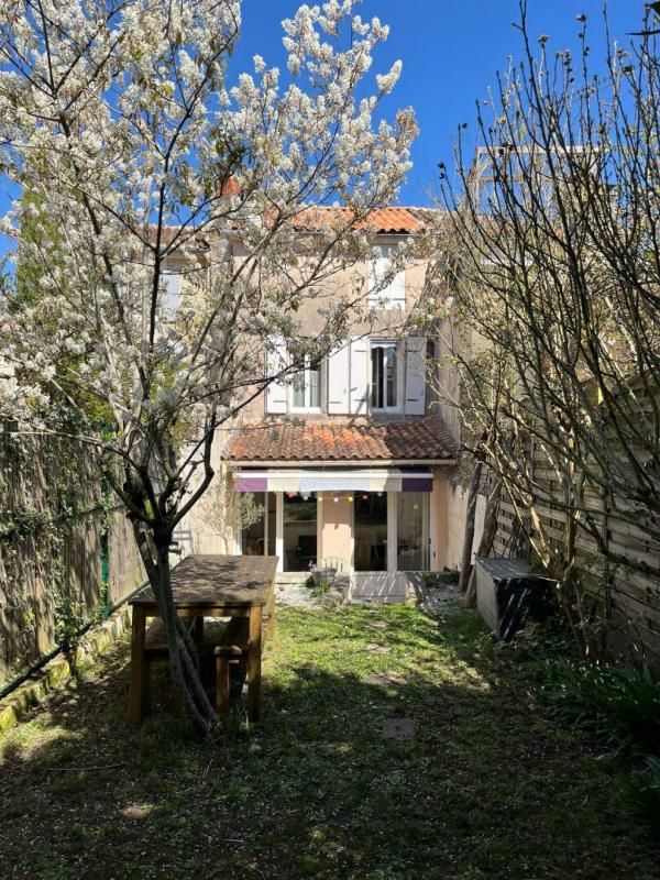 Maison Angouleme 3 pièce(s) 86 m2