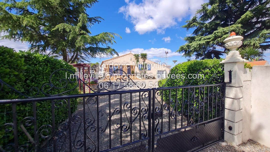 SERVIAN Villa type 5 de 171m² avec piscine/garage sur 1570m² de terrain 2