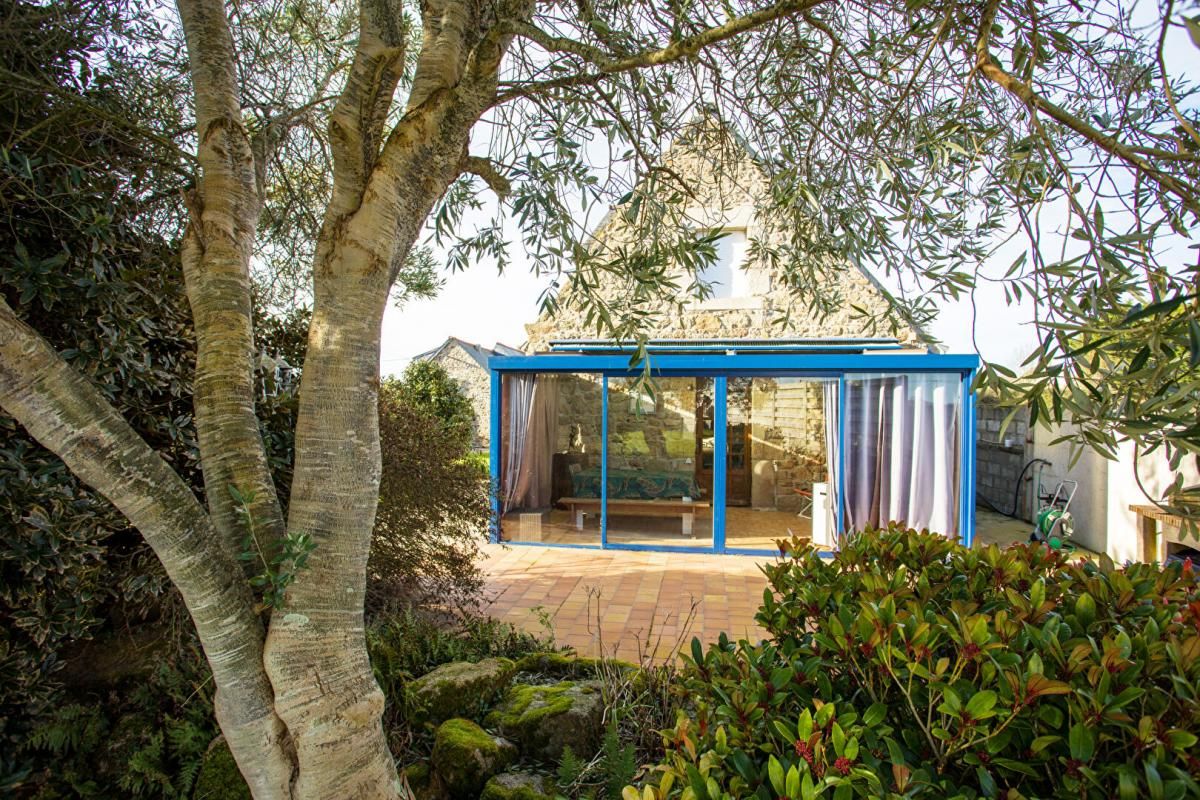 LANMODEZ Maison de charme Lanmodez 5 pièce(s) 97 m2 et garage de 30 m² 2