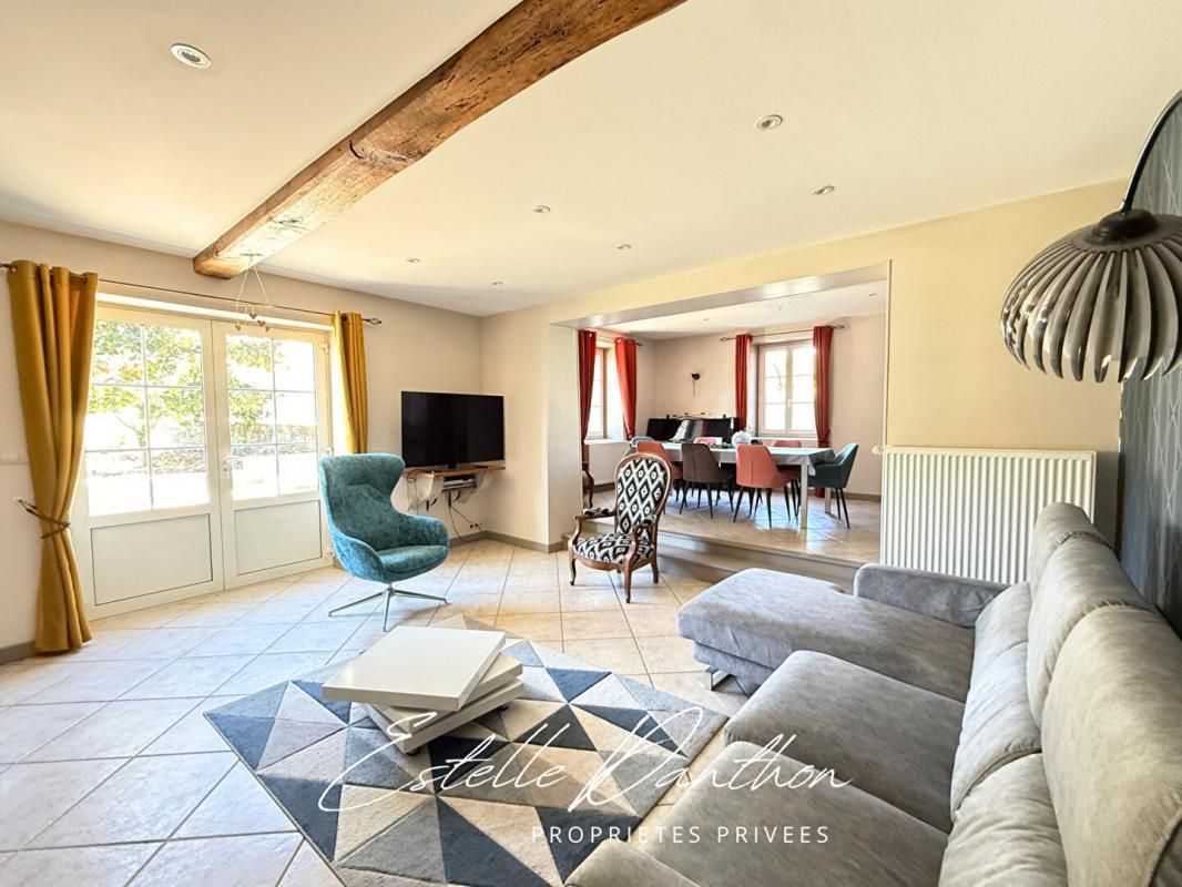 BOURGOIN-JALLIEU Maison en pierre secteur Bourgoin-Jallieu 38300 2