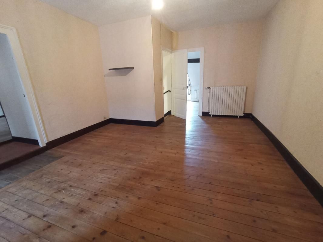 DEOLS Maison 4 chambres avec jardin, proche des commerces et des écoles à DEOLS 3