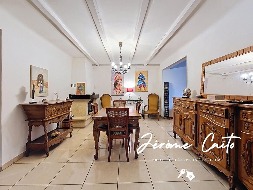NIMES Maison Nimes 5 pièce(s) 124 m2 2