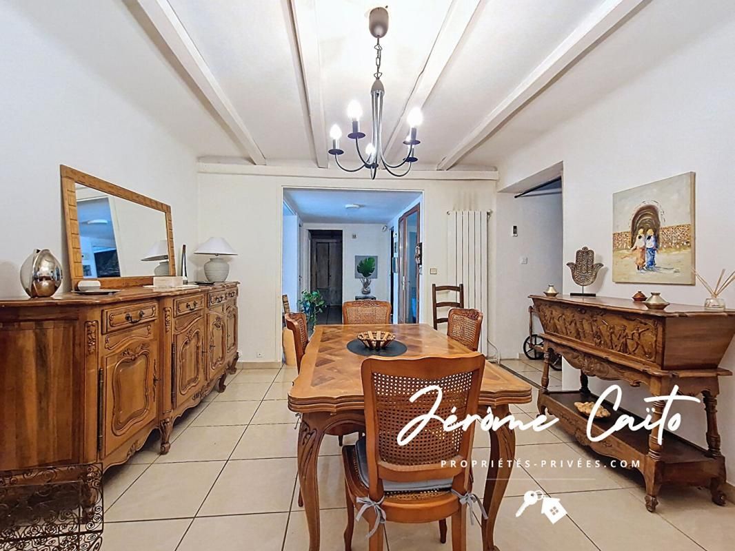 NIMES Maison Nimes 5 pièce(s) 124 m2 3