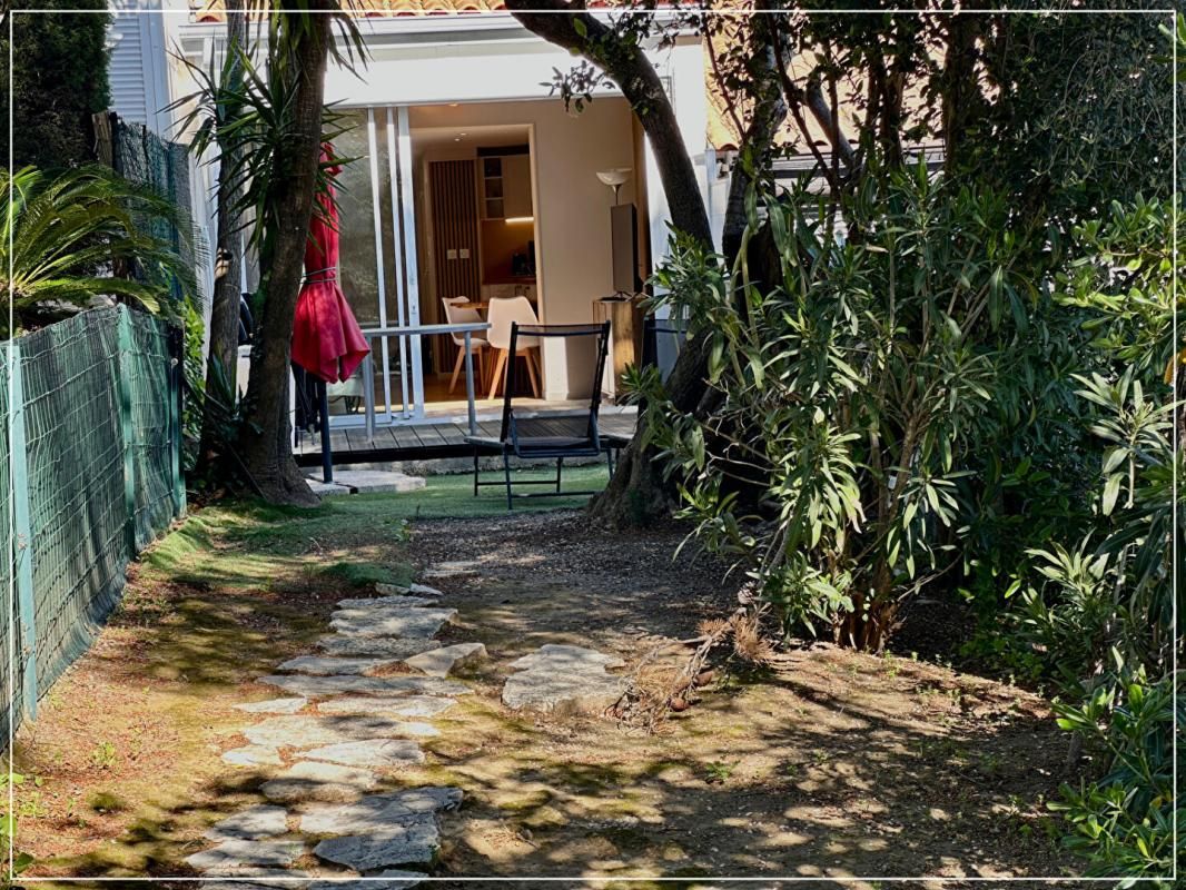 BANDOL BANDOL VILLA CLUB  3 pièce(s) 38 m2  - jardin et parking privatif 4