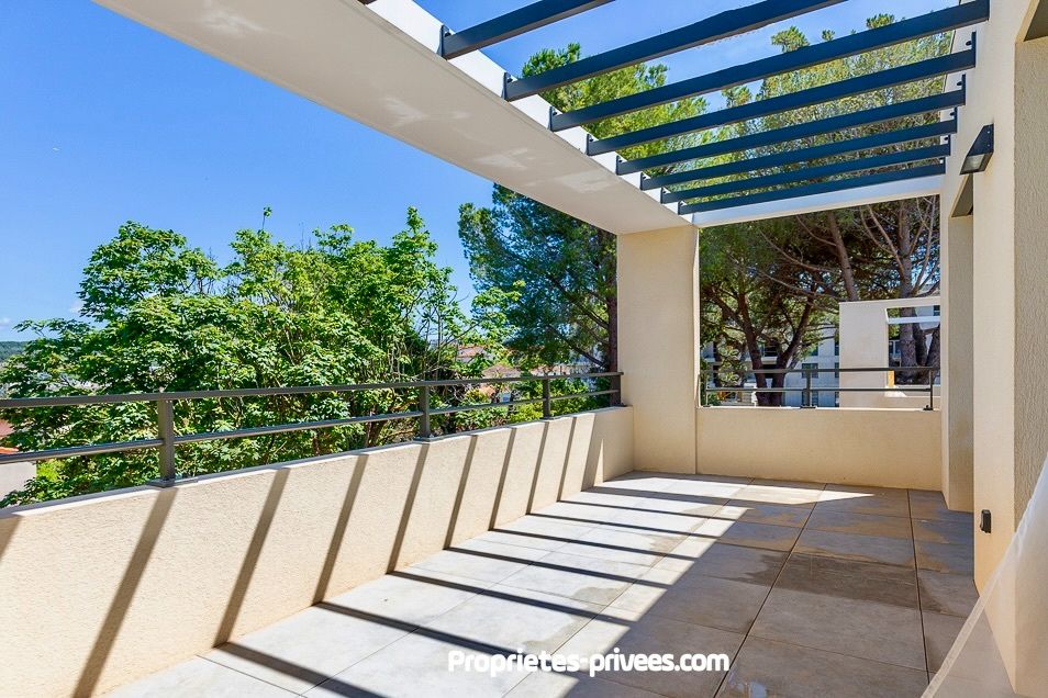 LE CANNET Le Cannet, en limite de Cannes Villa 5 pièces 116 m2 2