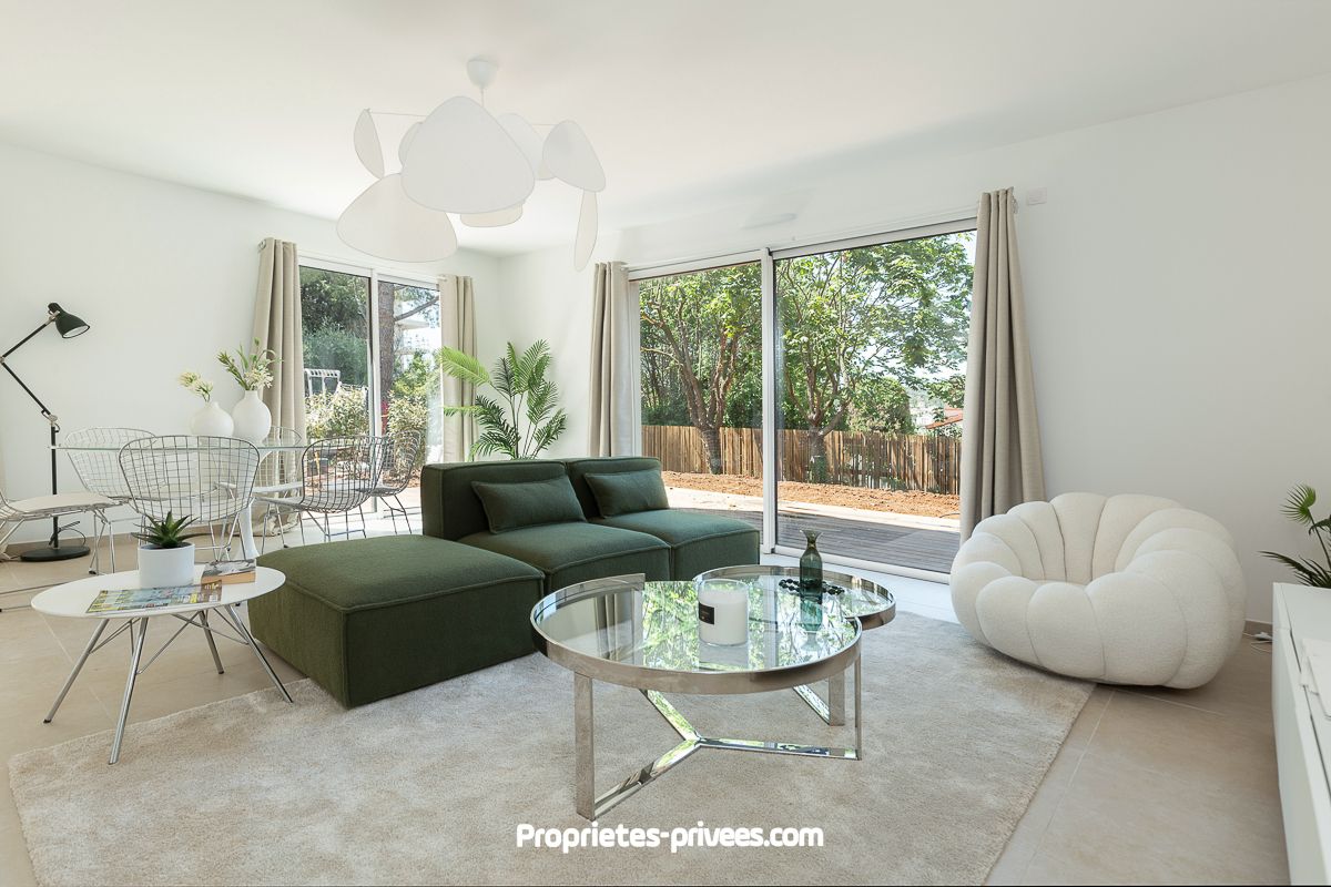 LE CANNET Le Cannet, en limite de Cannes Villa 5 pièces 116 m2 3