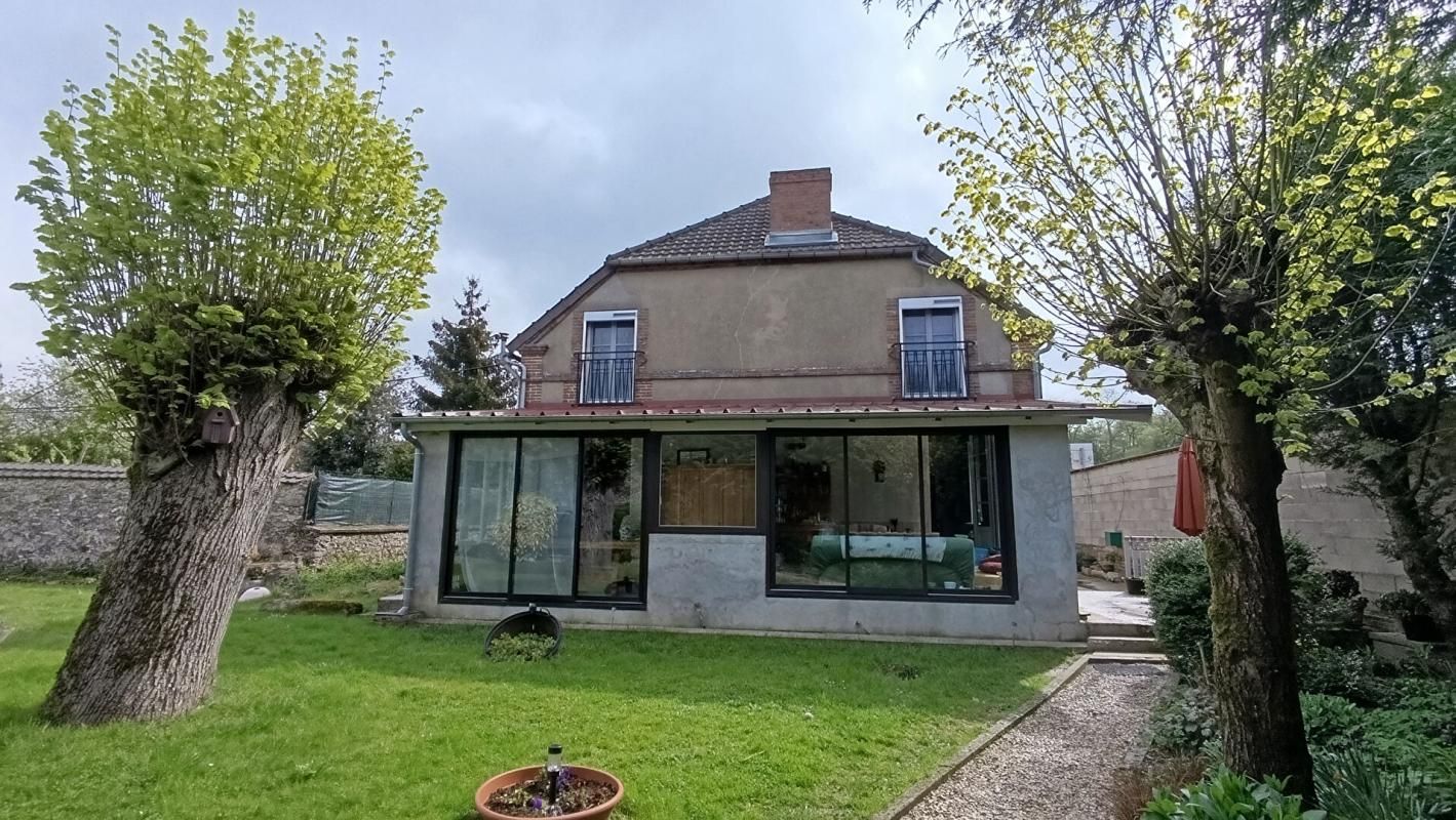 MOEURS-VERDEY Maison Moeurs Verdey 6 pièce(s) 111m2 2