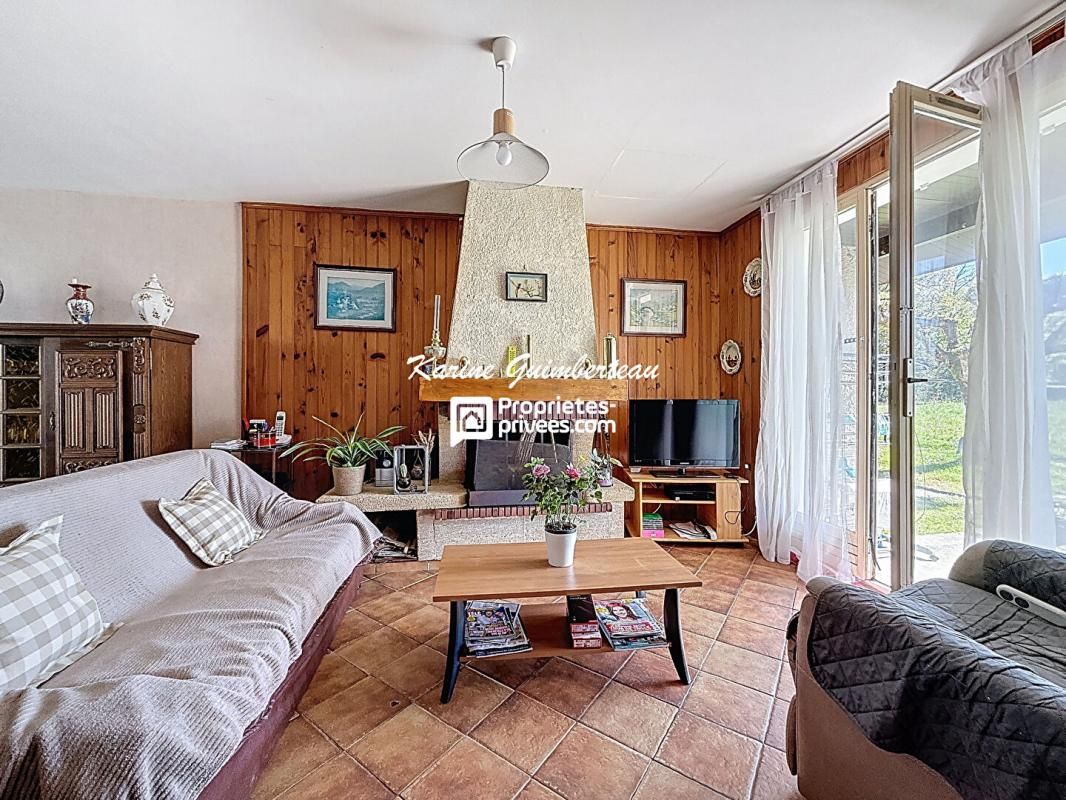 LA LANDE-DE-FRONSAC Maison La Lande De Fronsac 5 pièce(s) 103 m2 3