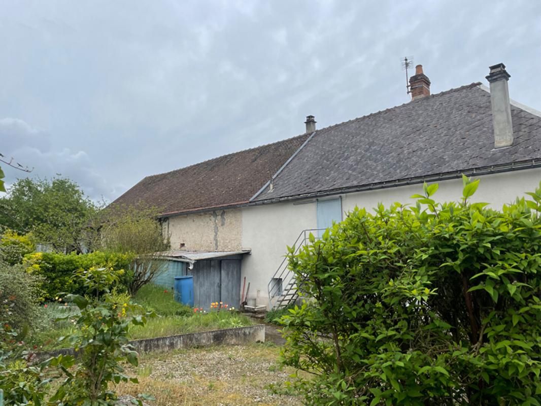 BONNY-SUR-LOIRE Maison Bonny Sur Loire 4 pièce(s) 110 m2 2