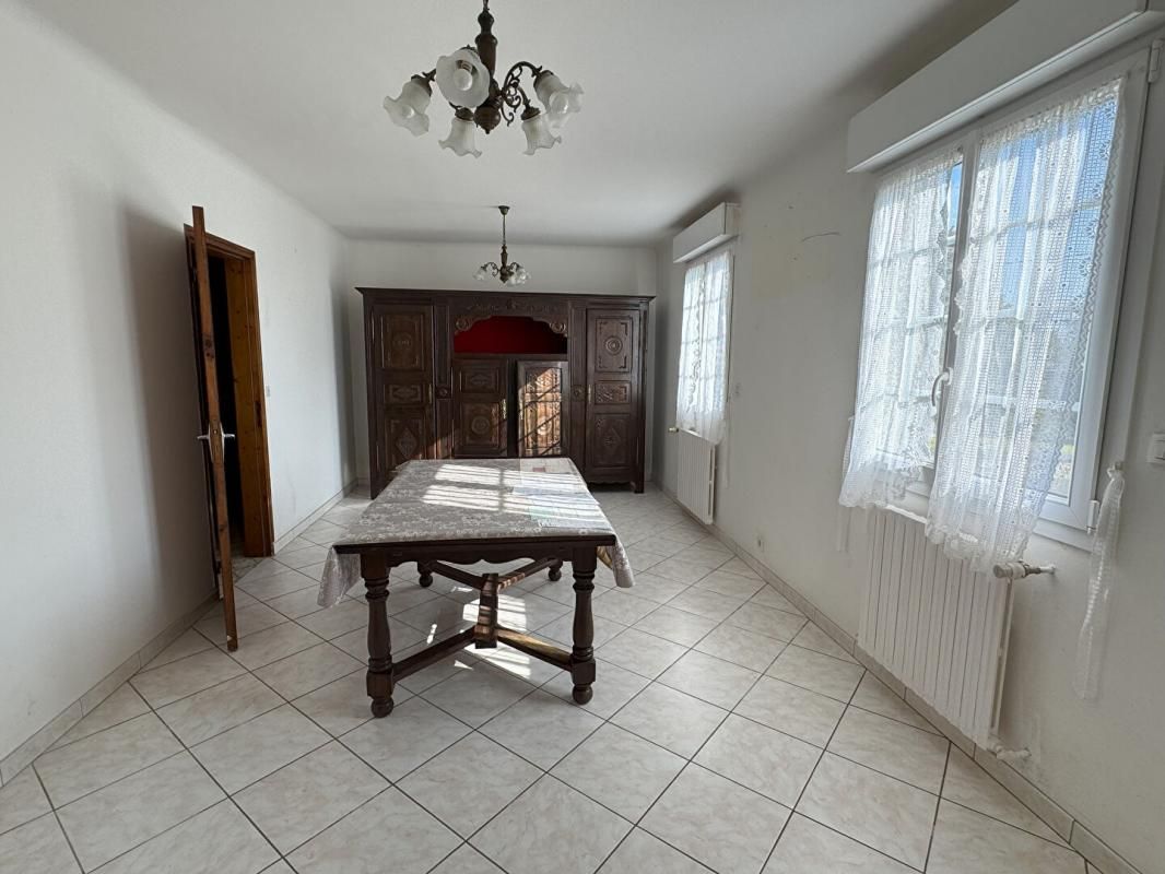 PLEUMEUR-GAUTIER Maison à rénover à Pleumeur-Gautier , 133 m² habitables ,terrain 2 700 m² ,Hangar , Garage avec grenier 4