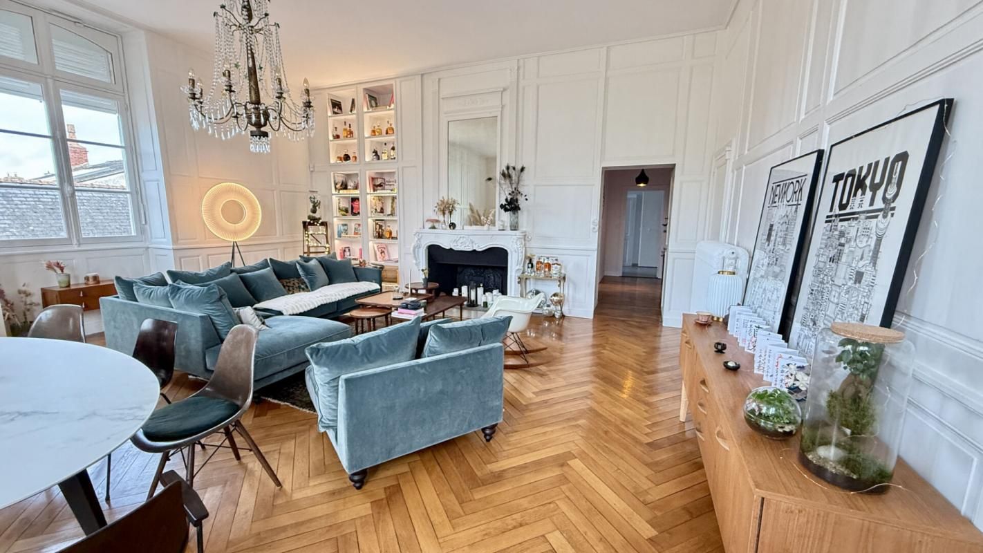 ANCENIS A VENDRE APPARTEMENT - 44150 ANCENIS-SAINT-GEREON - 5 pièces 166 m² 2