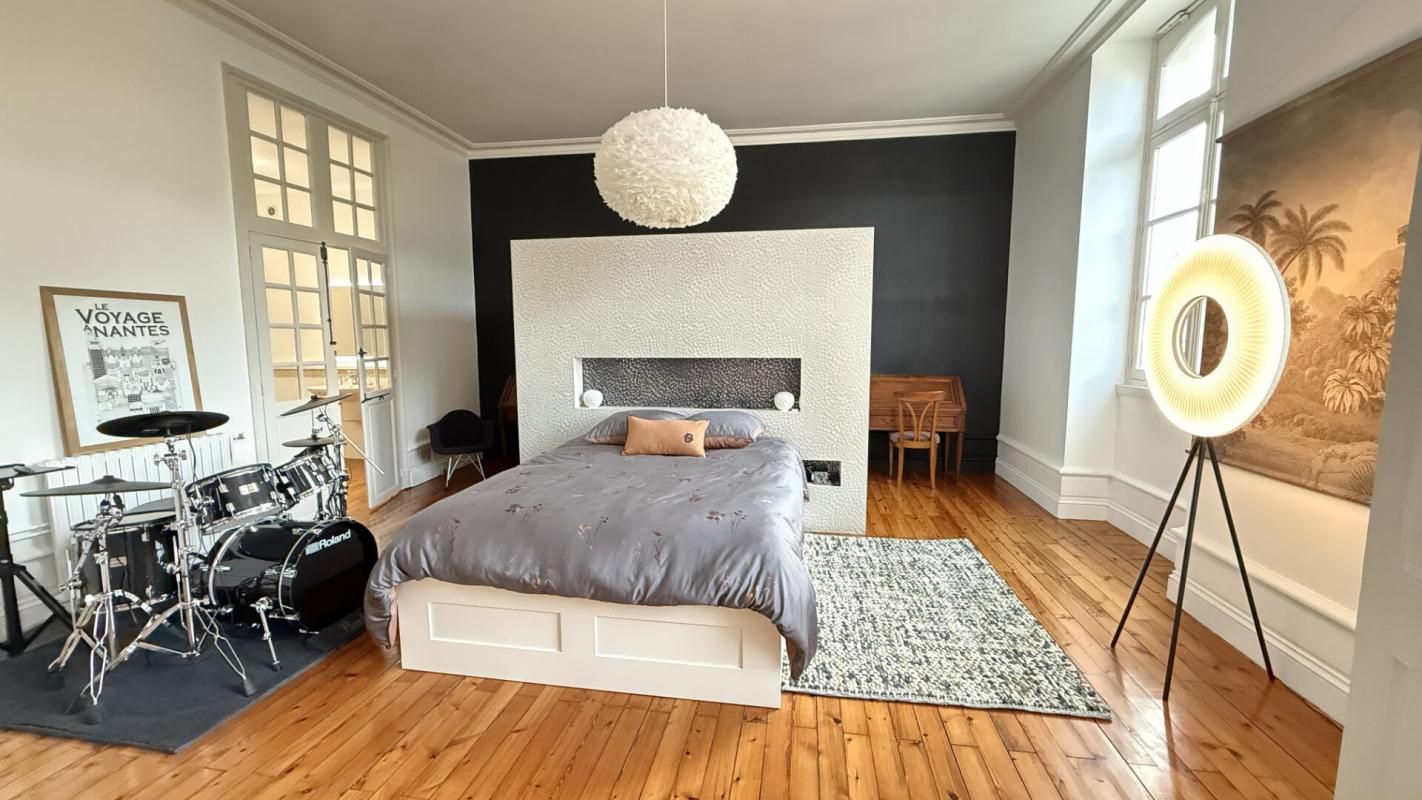 ANCENIS A VENDRE APPARTEMENT - 44150 ANCENIS-SAINT-GEREON - 5 pièces 166 m² 3