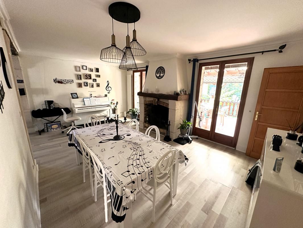 CHOISY-LE-ROI Maison 152m2 avec Studio 30m2 3