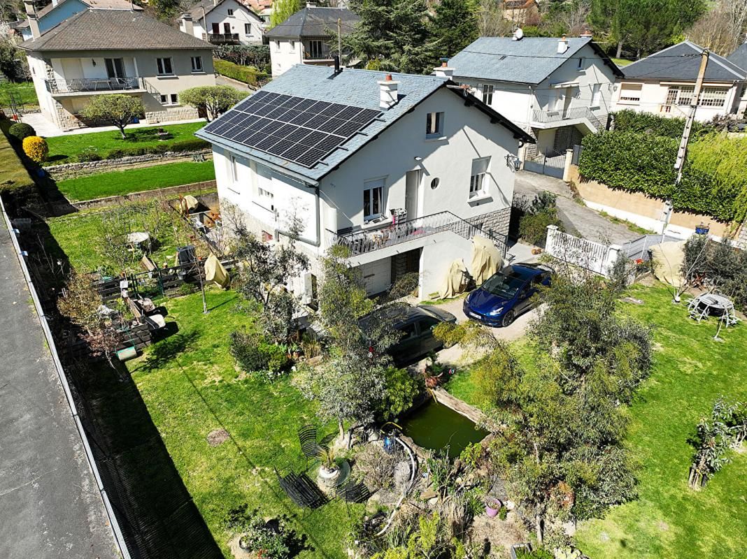 MILLAU Villa T3 à T4 rénovée du sol au plafond et entièrement autonome 2