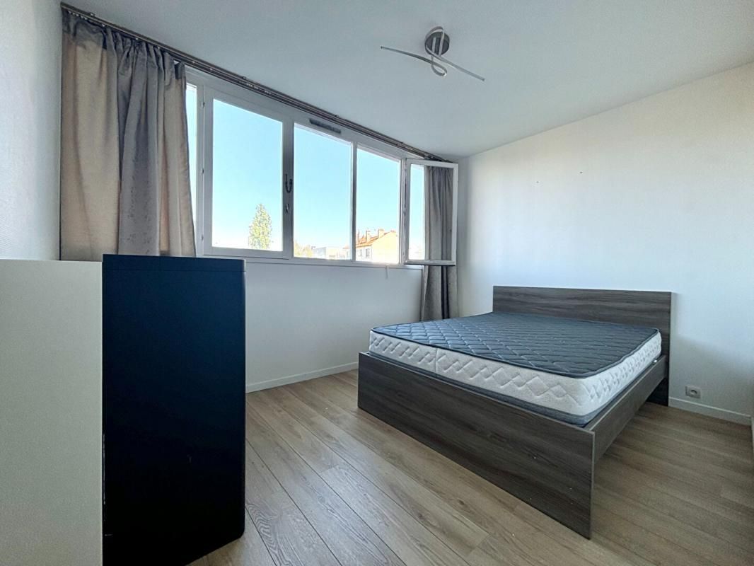 CRETEIL Appartement Créteil 3 pièces proche métro 3