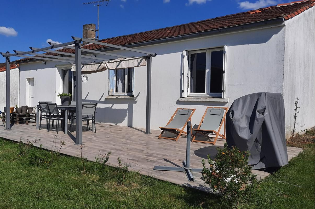 JONZAC Maison plain pied 2 chambres Jonzac 2