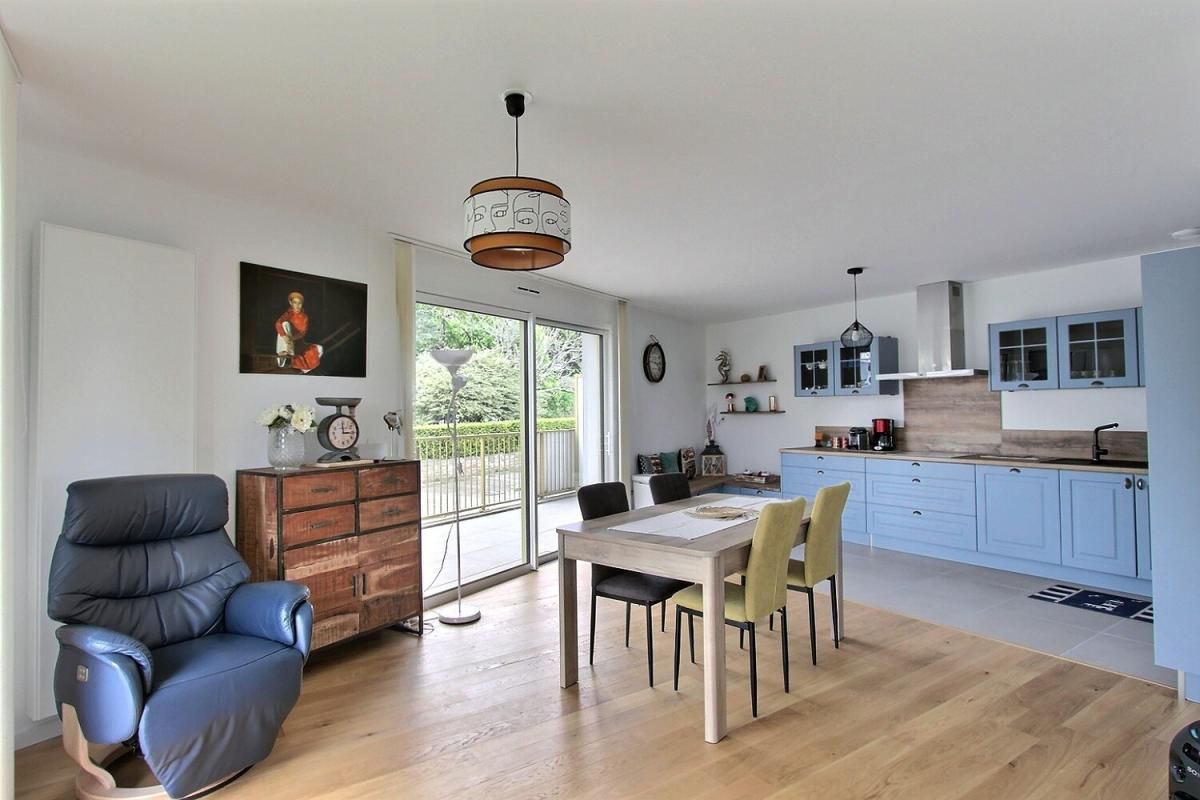 VANNES Appartement Vannes 3 pièce(s) 87 m2 normes PMR 3