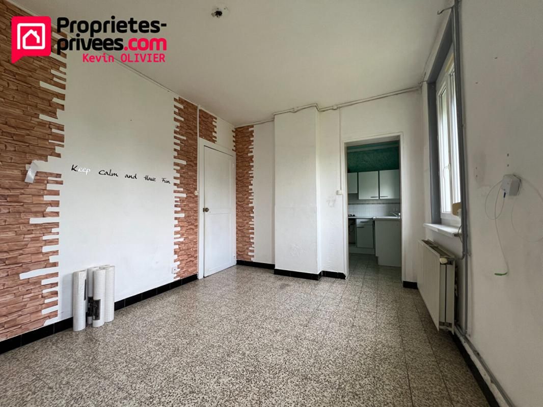 Maison 2 chambres avec jardin et garage ? Proche centre de Barlin