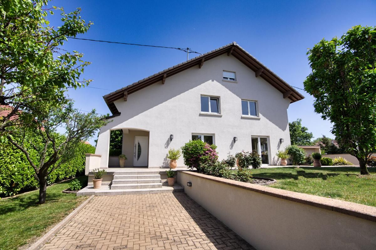 MERXHEIM Maison Merxheim 7 pièce(s) 240 m2 2