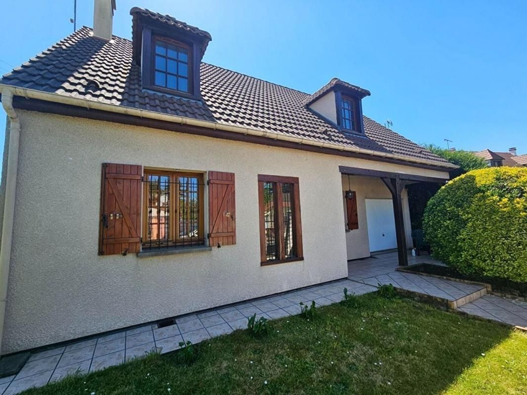 Maison familiale situé à Tremblay En France