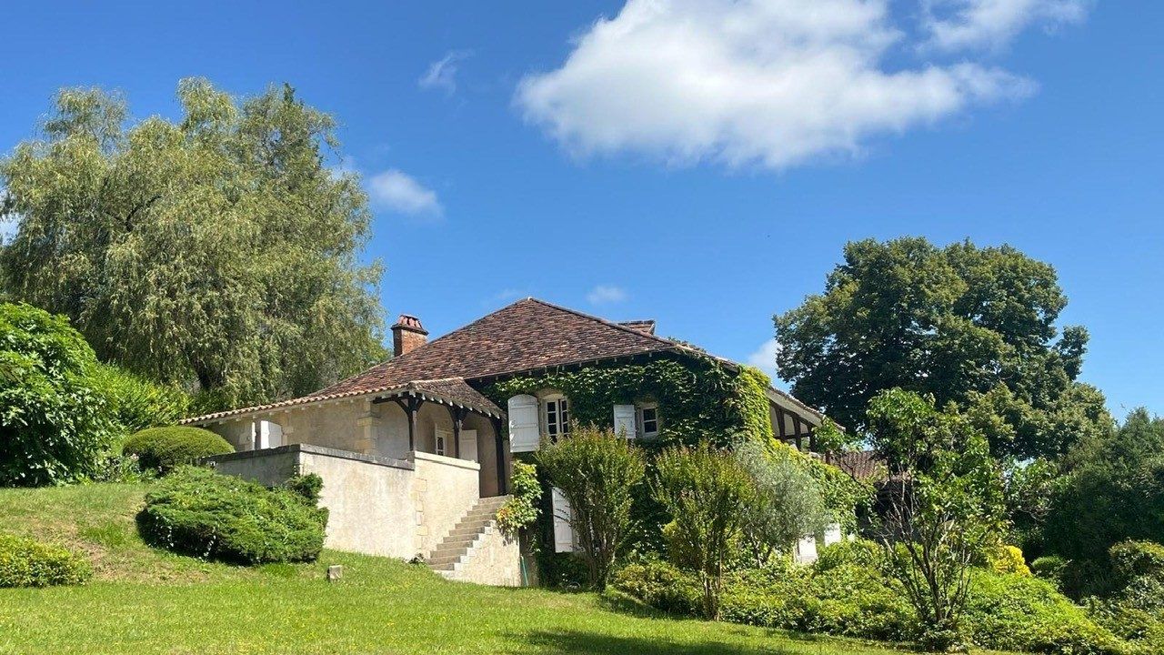 CHANCELADE Demeure de prestige Chancelade 11 pièces 275 m2 2