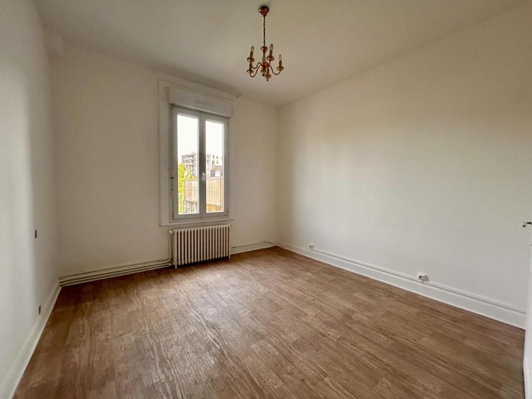 PERIGUEUX A vendre, maison de ville à PERIGUEUX 24000 4