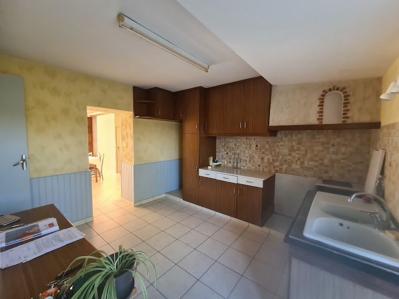SAINT-HILAIRE-DE-CLISSON Maison  en village 4 pièces 2