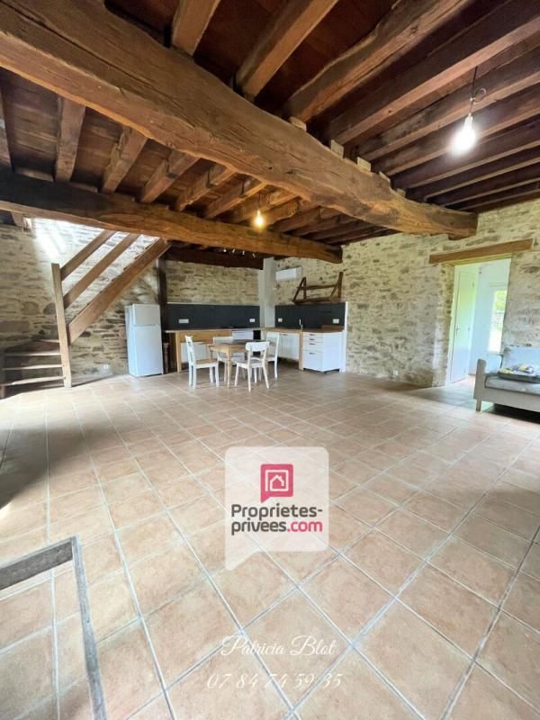 PLUHERLIN Maison en pierre rénovée  2 chambres  74 m² - terrain de 2 666 m² 3