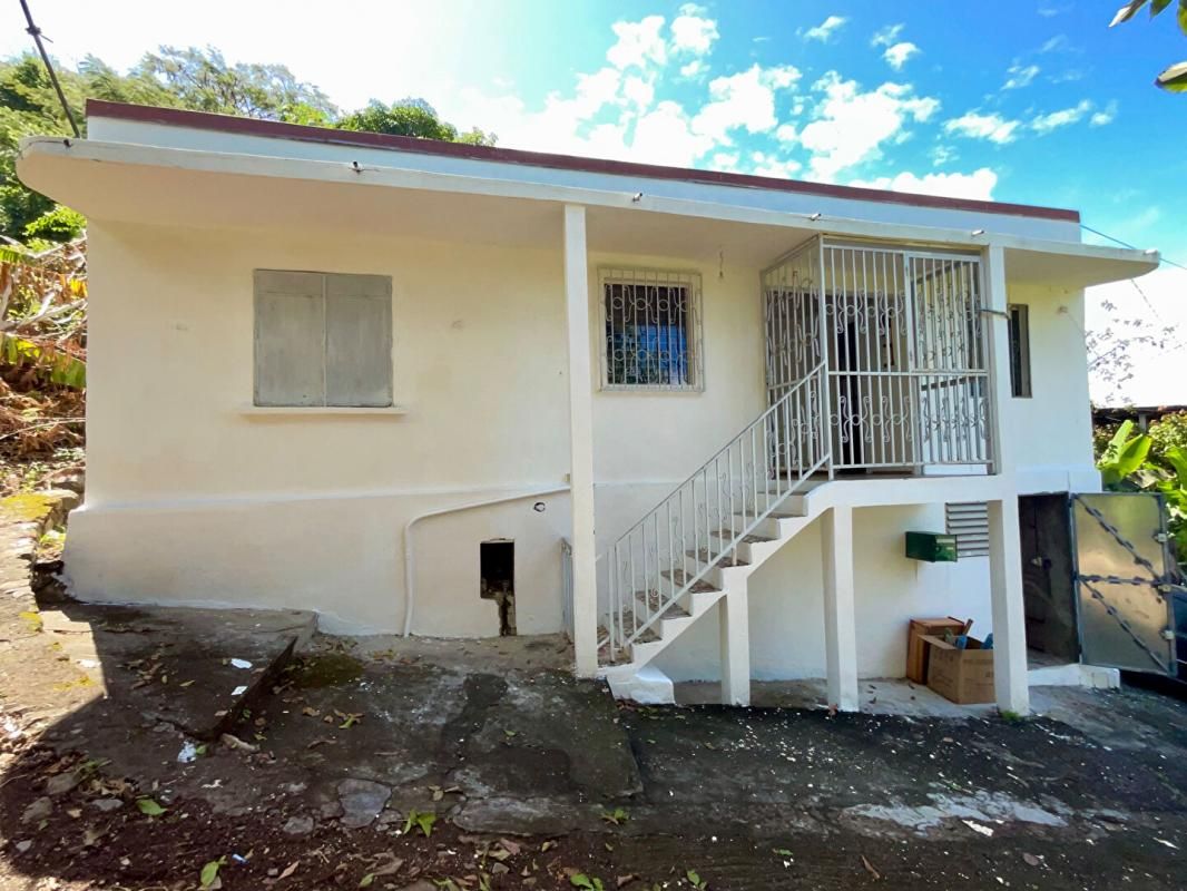 Maison Saint Claude 6 pièce(s) 66 m2